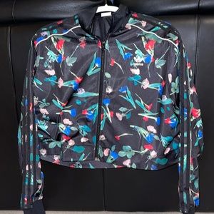 Cropped adidas zip up